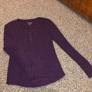 fitted long sleeve shirt